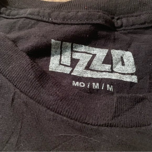 Lizzo tee, medium - Picture 2 of 4